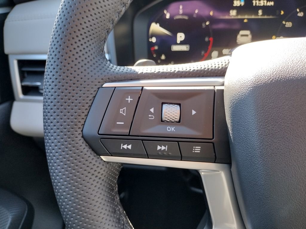 New 2026 Mitsubishi Outlander SE image 30