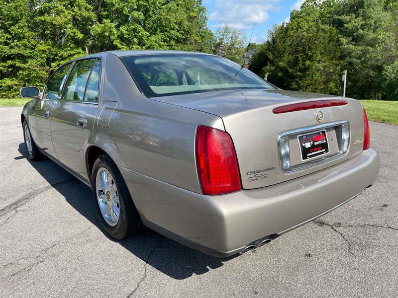 Used 2003 Cadillac De Ville w/ Comfort & Convenience Package FWD image 53