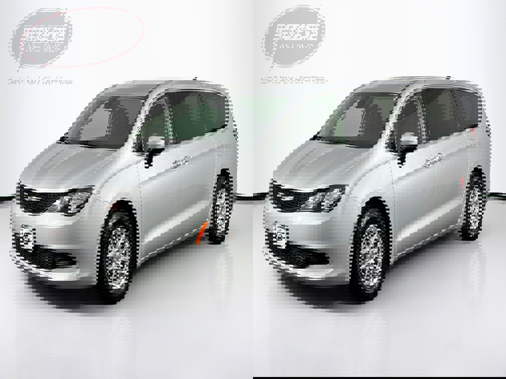 Used 2023 Chrysler Voyager LX image 1