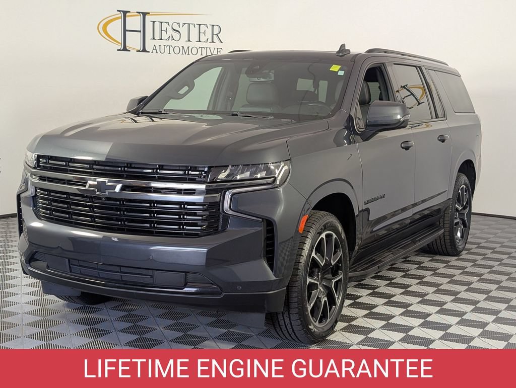 Certified 2022 Chevrolet Suburban RST w/ Luxury Package AWD/4WD image 4
