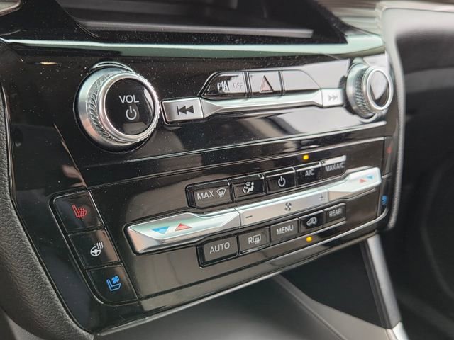 Used 2024 Ford Explorer Limited image 21