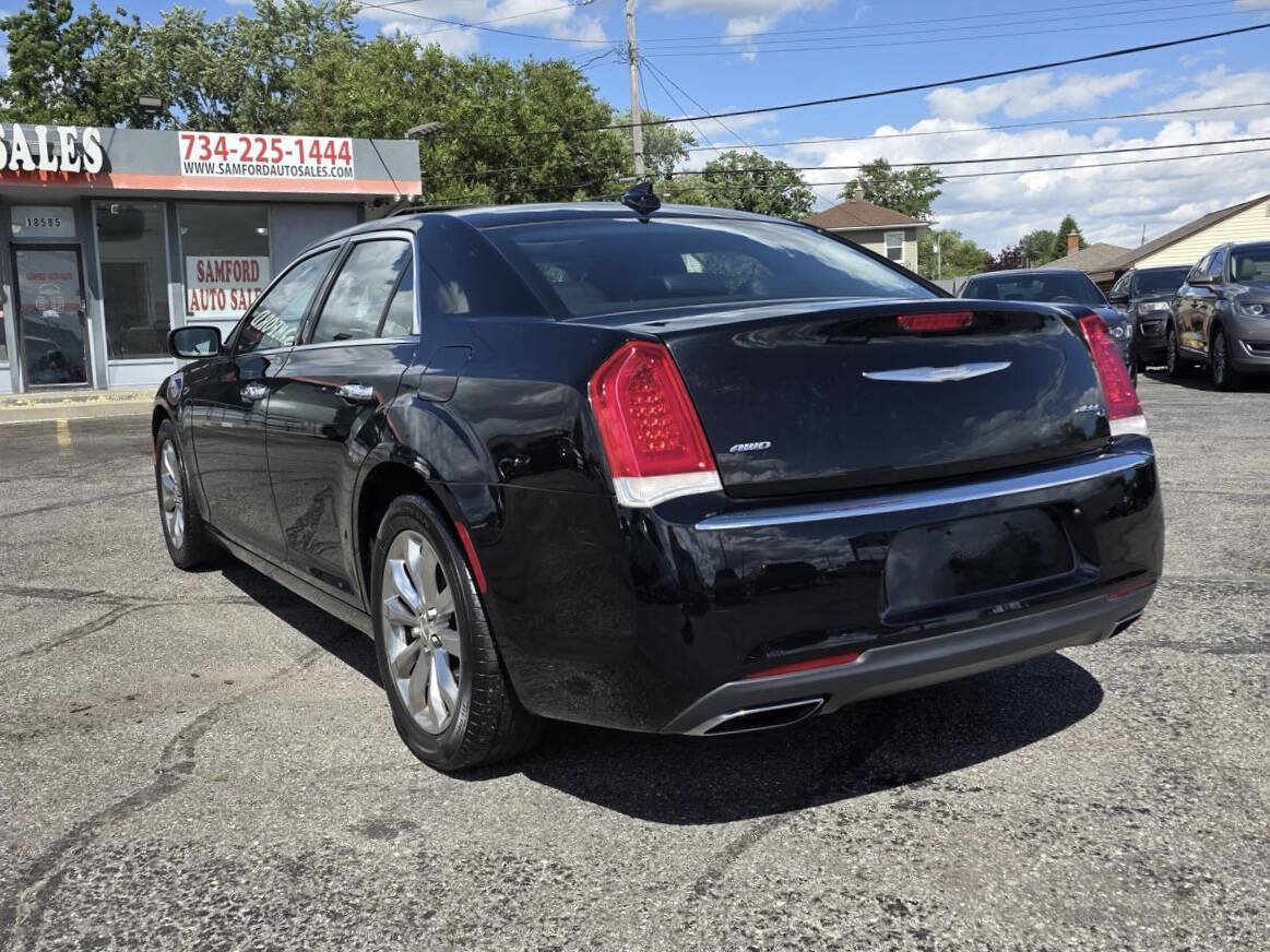 Used 2016 Chrysler 300 C w/ Harman/Kardon Audio Group AWD/4WD image 5