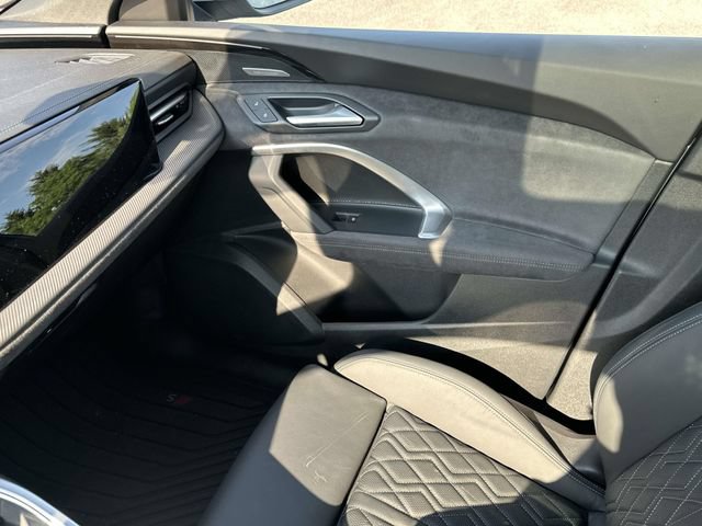 Used 2025 Audi SQ5 Premium Plus AWD/4WD image 33