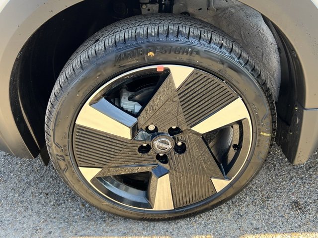 New 2026 Nissan Kicks SR image 15