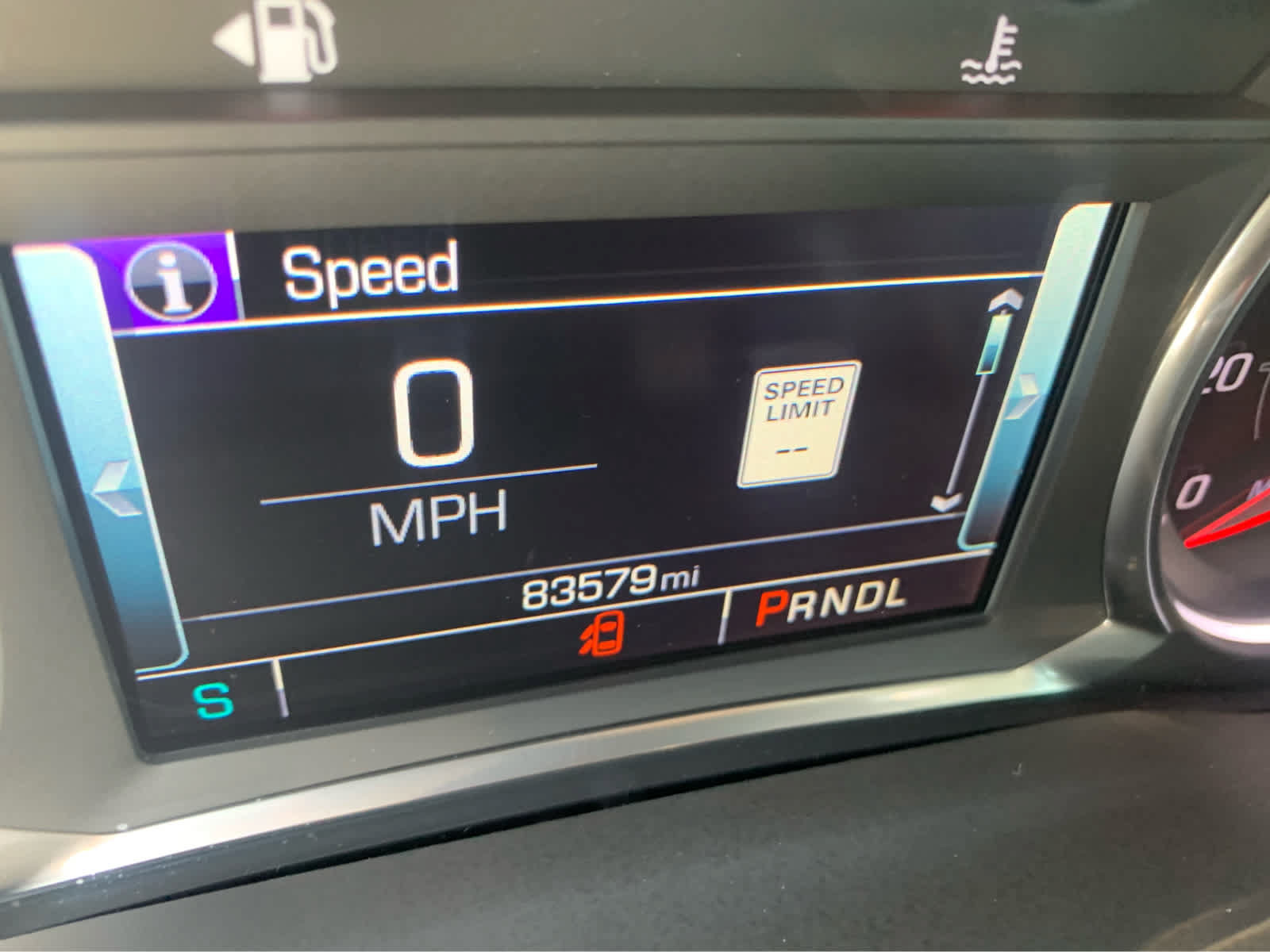 Used 2017 GMC Acadia SLT FWD image 16