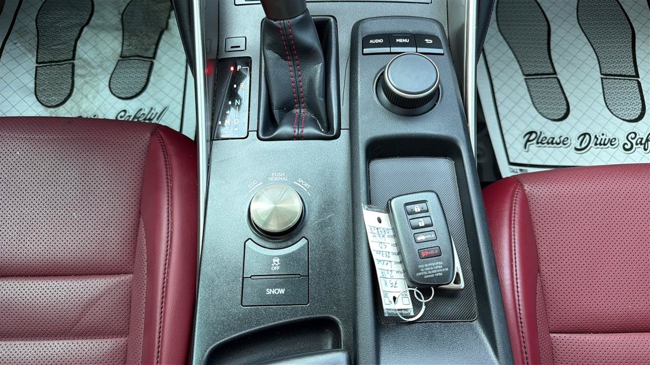 Used 2019 Lexus IS 300 F Sport w/ F Sport Package RWD image 28