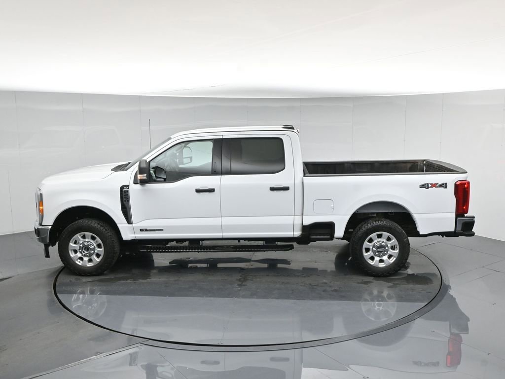 Used 2023 Ford F250 XLT w/ F-250 >10K GVWR Package image 55