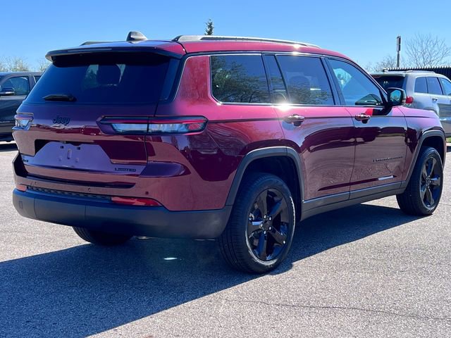 Used 2025 Jeep Grand Cherokee L Limited w/ Black Appearance Package AWD/4WD image 46