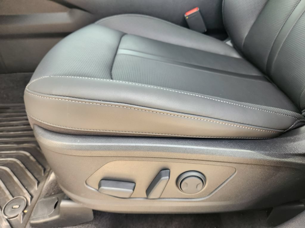 New 2026 Kia Sorento S w/ S Panoramic Sunroof Package FWD image 19