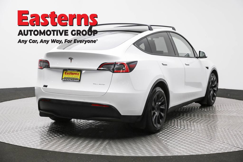 Used 2021 Tesla Model Y Long Range image 5