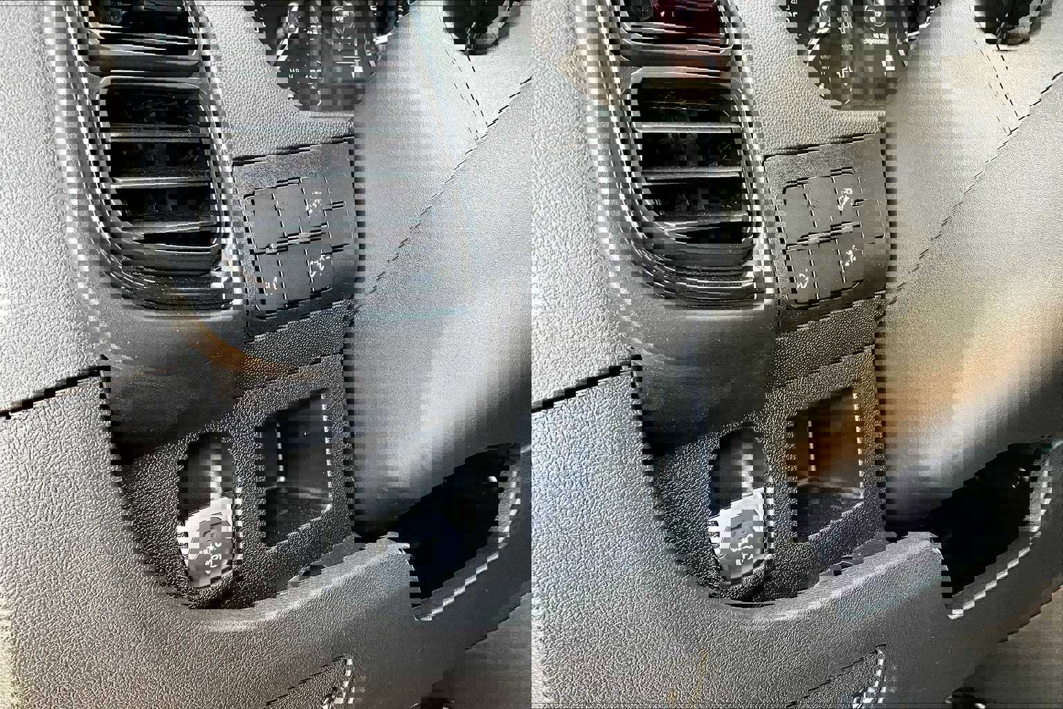 New 2026 RAM ProMaster 2500 w/ Convenience Group image 19