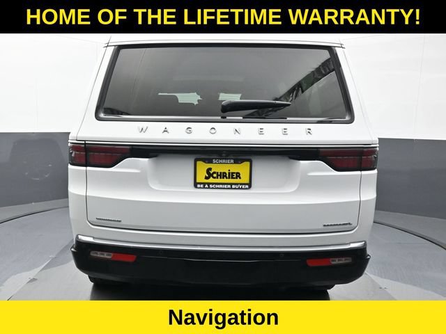 Used 2023 Jeep Wagoneer L Series III w/ Premium Group I AWD/4WD image 5