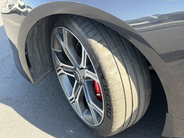 Used 2021 Kia Stinger GT2 RWD image 39
