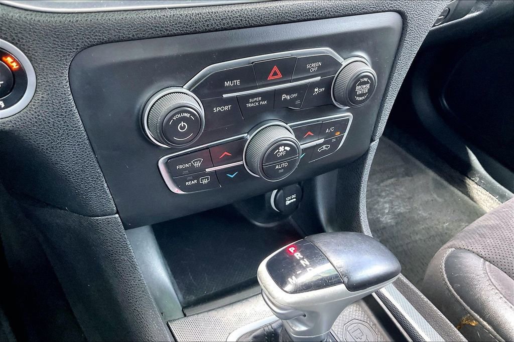 Used 2018 Dodge Charger R/T w/ Plus Group RWD image 24