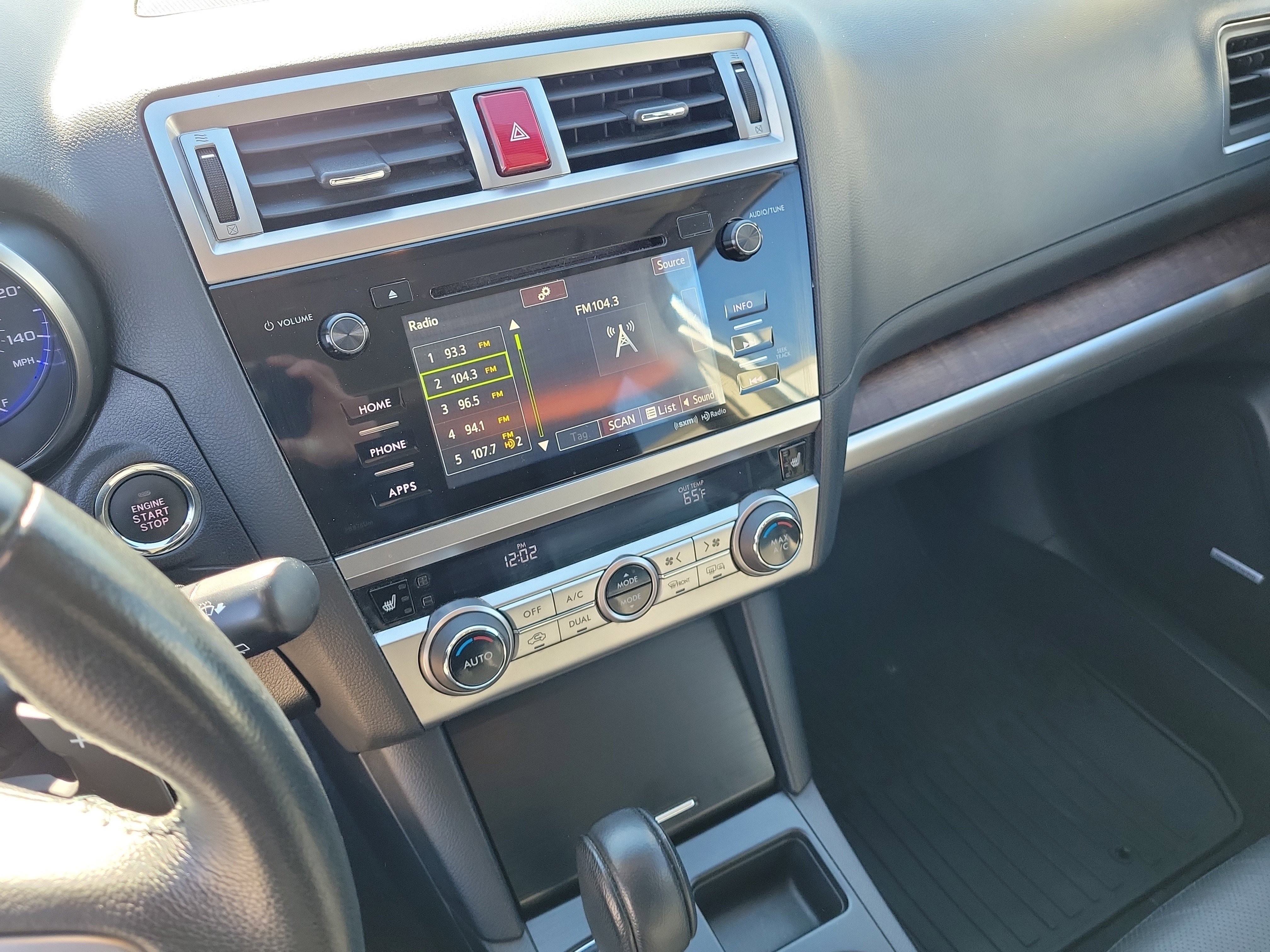 Used 2017 Subaru Outback 2.5i Limited w/ Popular Package #5 image 28