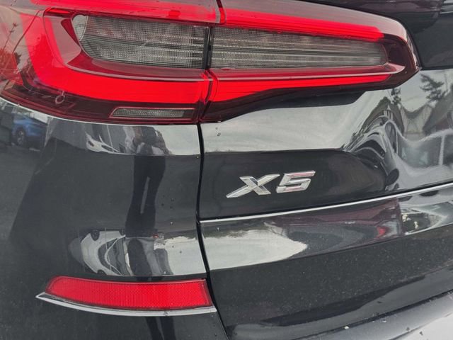 Used 2023 BMW X5 sDrive40i w/ M Sport Package RWD image 13