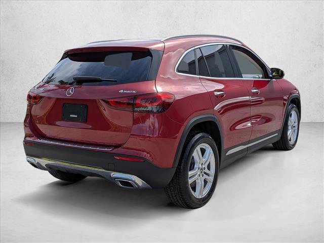 Used 2022 Mercedes-Benz GLA 250 4MATIC w/ Premium Package Lite image 5