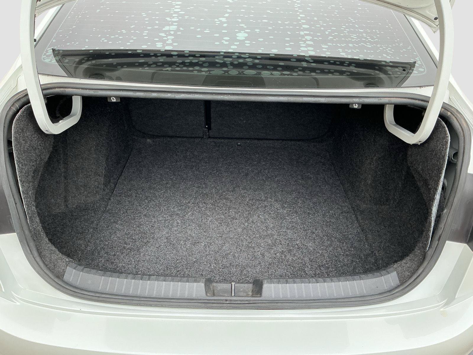 Used 2022 Volkswagen Jetta SE FWD image 21