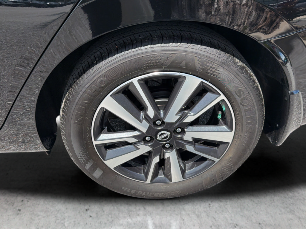 Certified 2025 Nissan Versa S w/ S Plus Package FWD image 48
