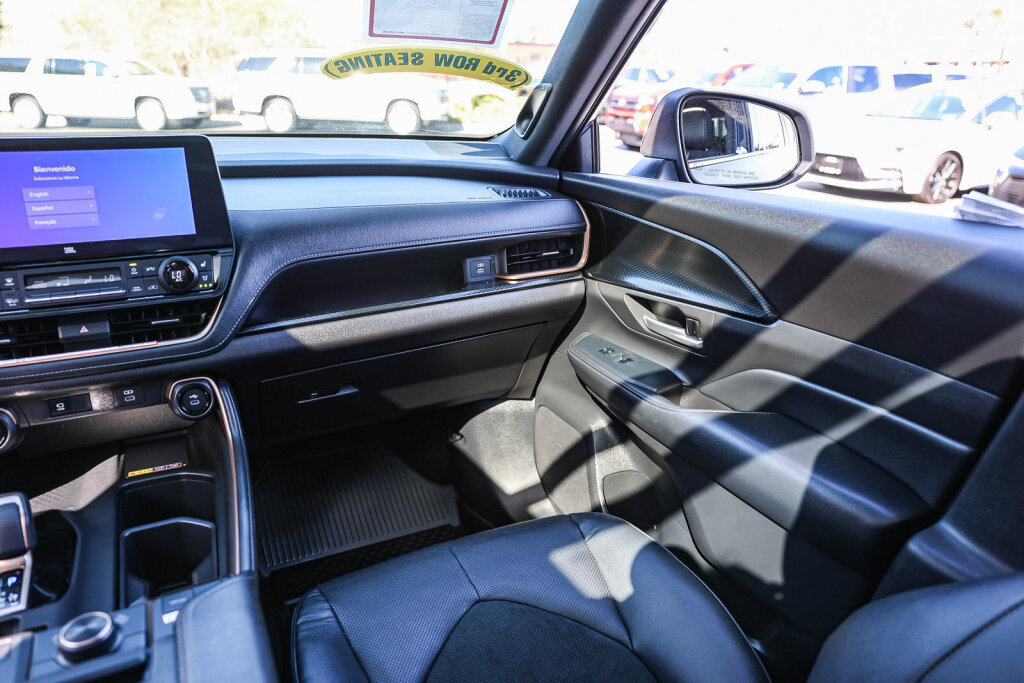 Certified 2026 Toyota Grand Highlander AWD Hybrid image 5