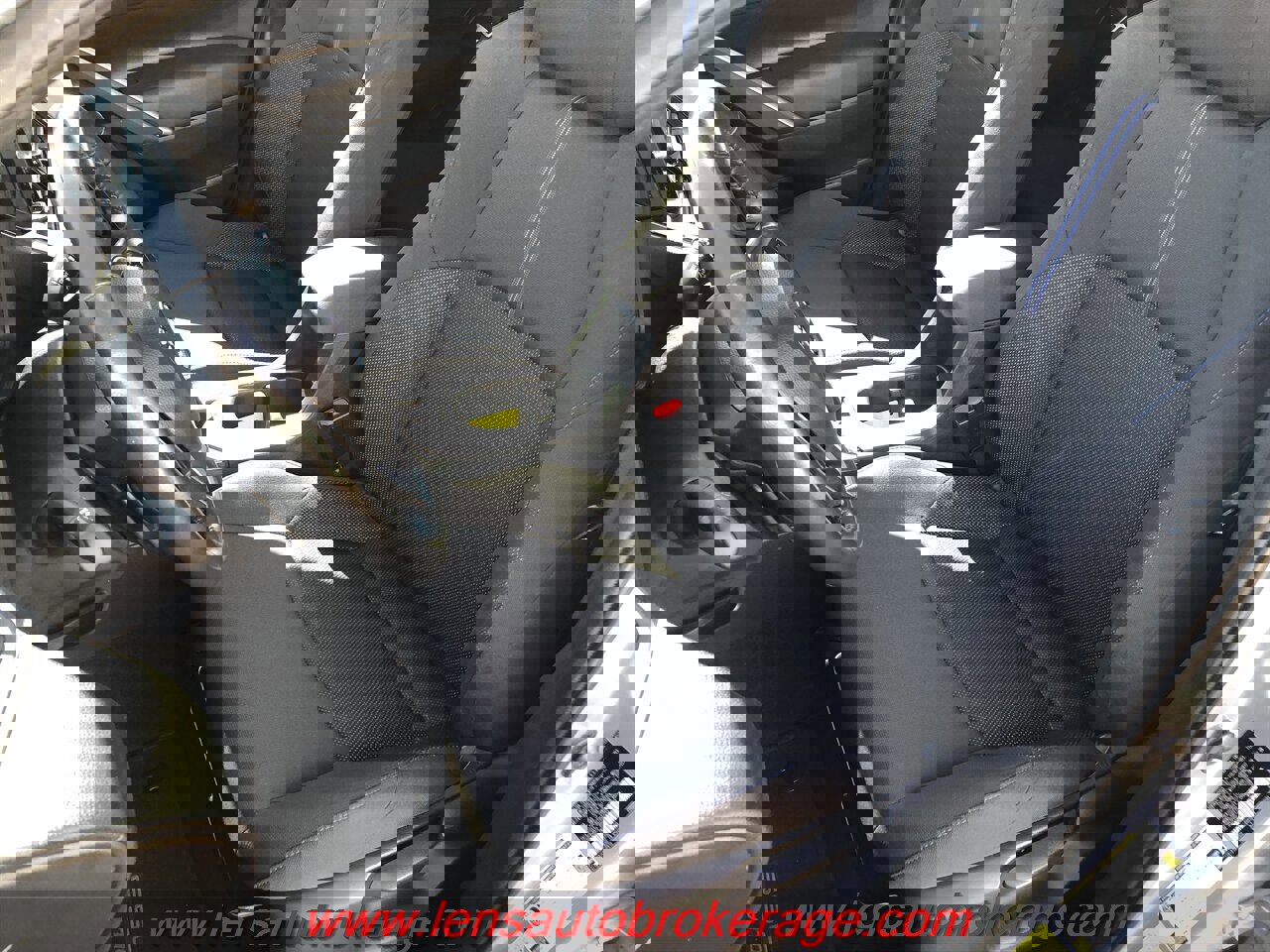 Used 2023 Toyota Corolla Cross AWD Hybrid image 13