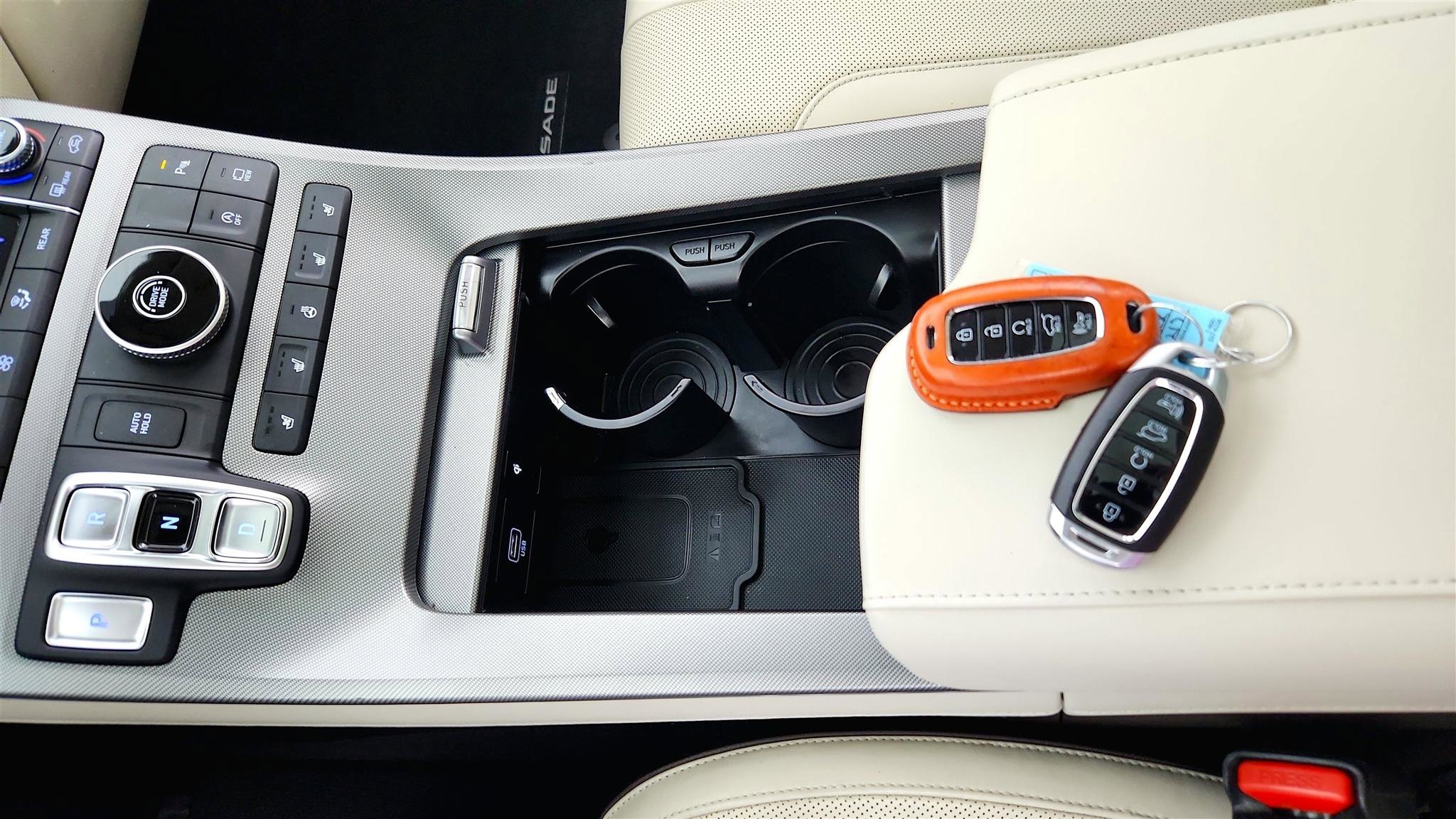Used 2020 Hyundai Palisade Limited FWD image 32