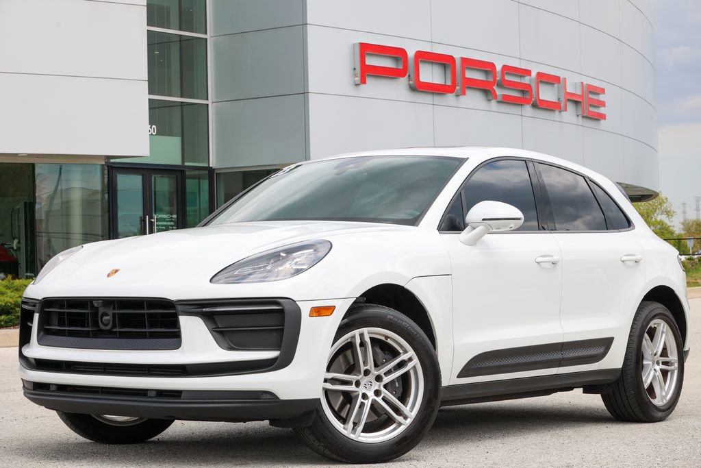 Certified 2023 Porsche Macan Turbo AWD/4WD image 6