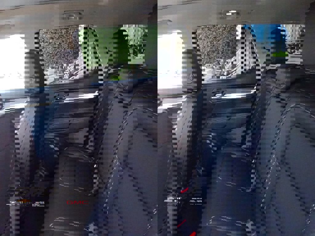 New 2026 GMC Terrain Denali image 21