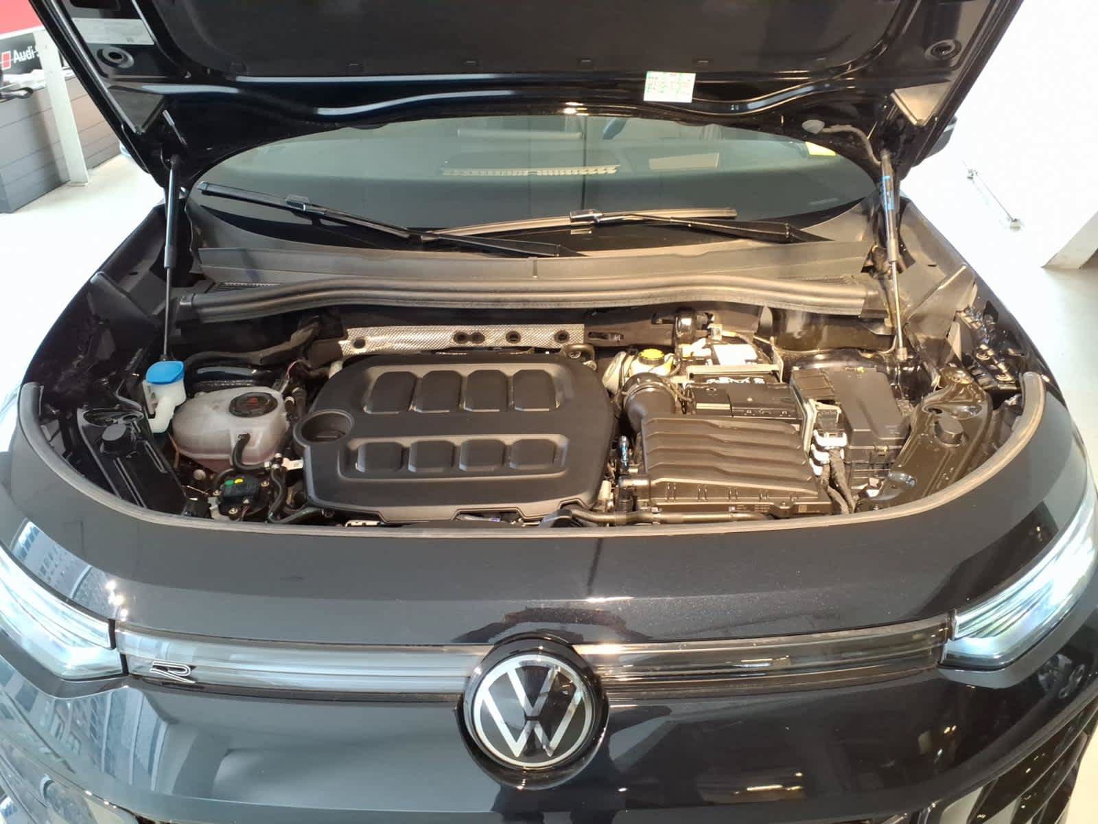 Used 2026 Volkswagen Tiguan SE R-Line AWD/4WD image 26