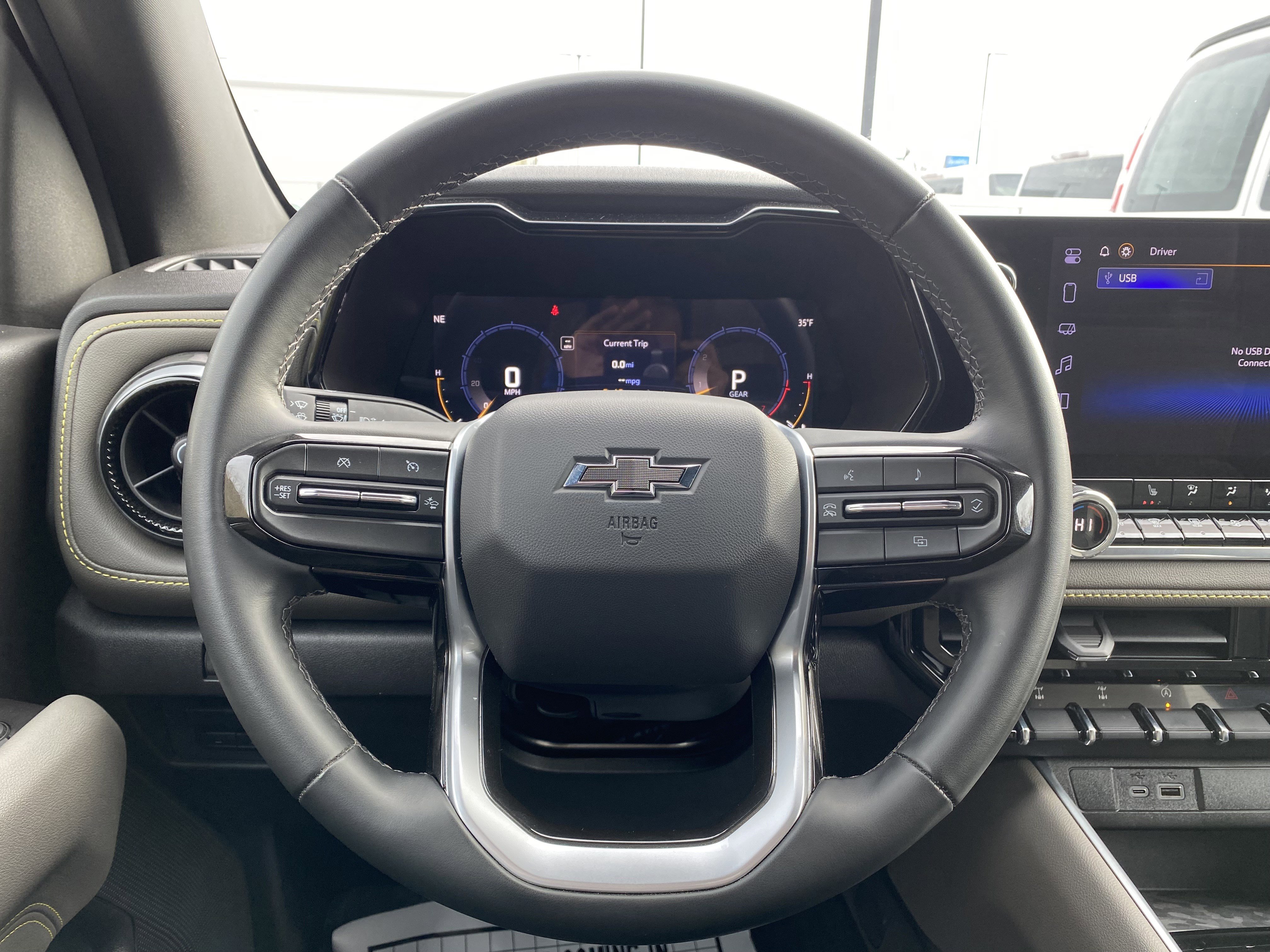 Used 2024 Chevrolet Colorado ZR2 w/ Safety Package image 18