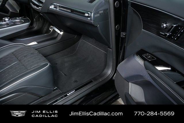 Certified 2026 Cadillac Lyriq V AWD/4WD image 21