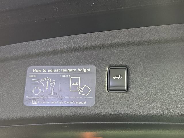 Used 2019 INFINITI QX50 Essential w/ Sensory Package image 32