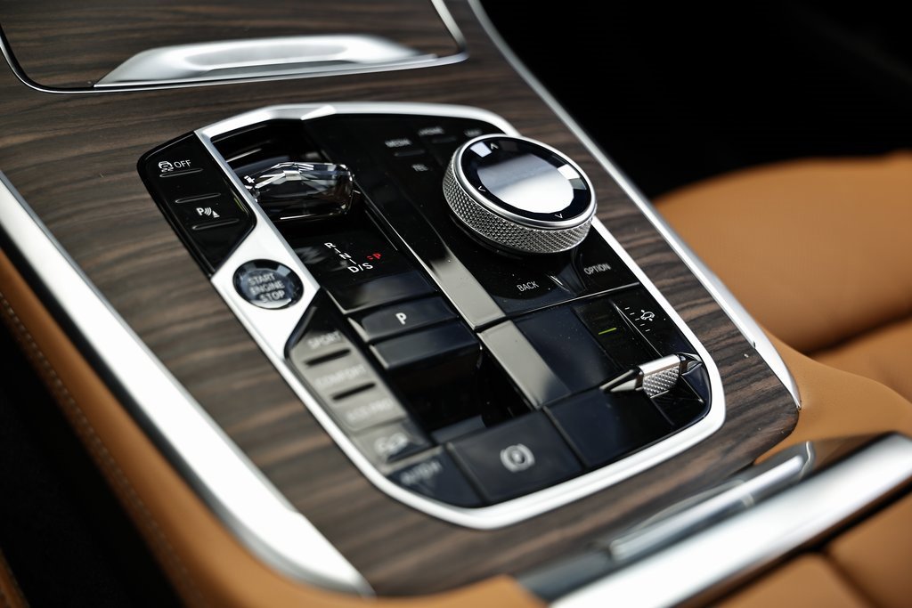 New 2026 BMW X7 xDrive40i image 38