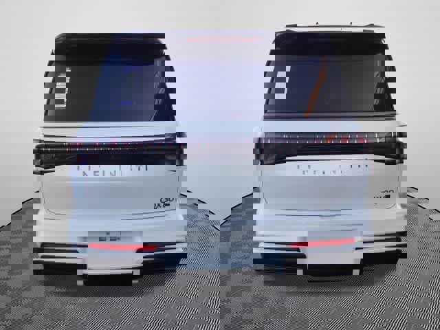 New 2026 INFINITI QX80 Autograph w/ Premium Cargo Package image 3