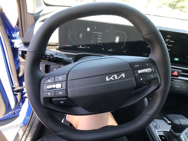 New 2026 Kia Sportage SX FWD image 15