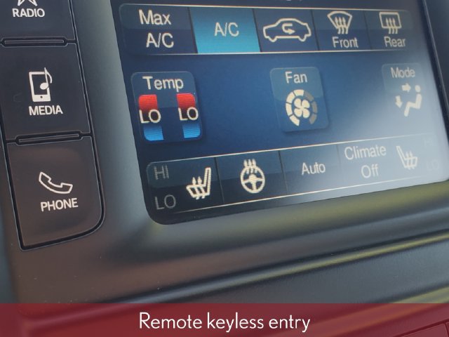 Used 2015 Chrysler 200 S w/ Comfort Group FWD image 21