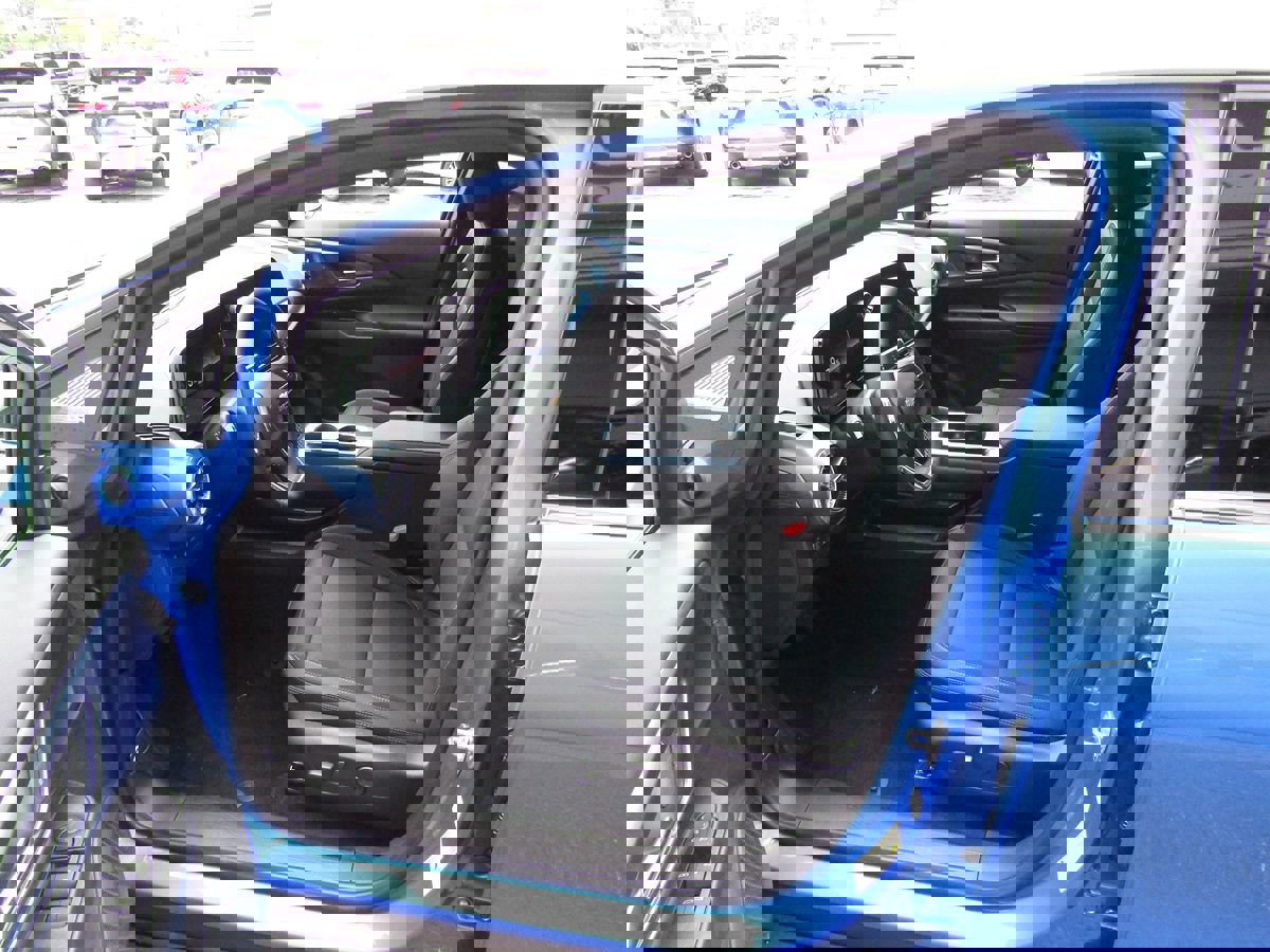 Used 2024 Chevrolet Equinox EV LT image 4