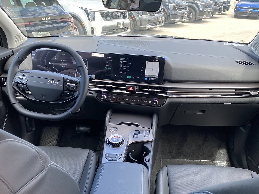 New 2026 Kia Sportage EX FWD image 24