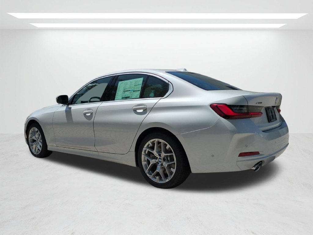 New 2026 BMW 330i xDrive Sedan w/ Premium Package AWD/4WD image 6