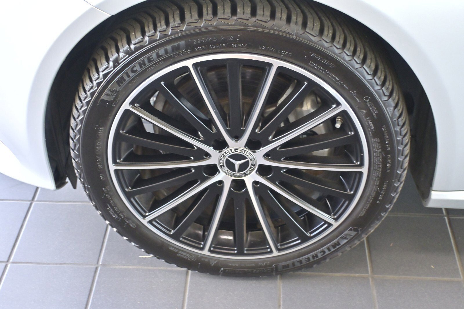 Used 2021 Mercedes-Benz C 300 4MATIC Cabriolet image 10