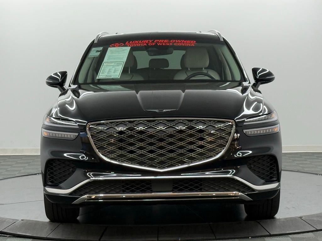 Used 2026 Genesis GV70 2.5T Select image 2