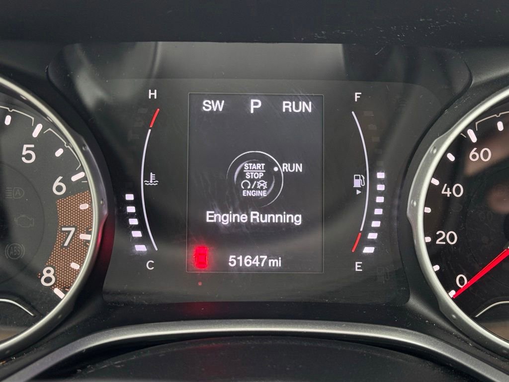 Used 2019 Jeep Compass Latitude w/ Cold Weather Group AWD/4WD image 31