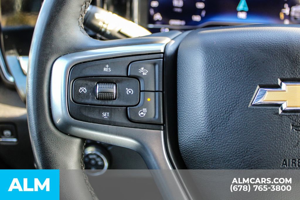 Used 2025 Chevrolet Silverado 2500 LT w/ Convenience Package AWD/4WD image 25