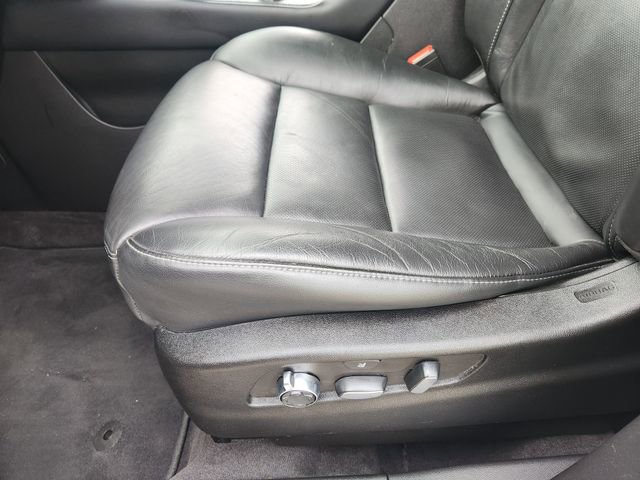 Used 2023 Cadillac XT4 Premium Luxury FWD image 24