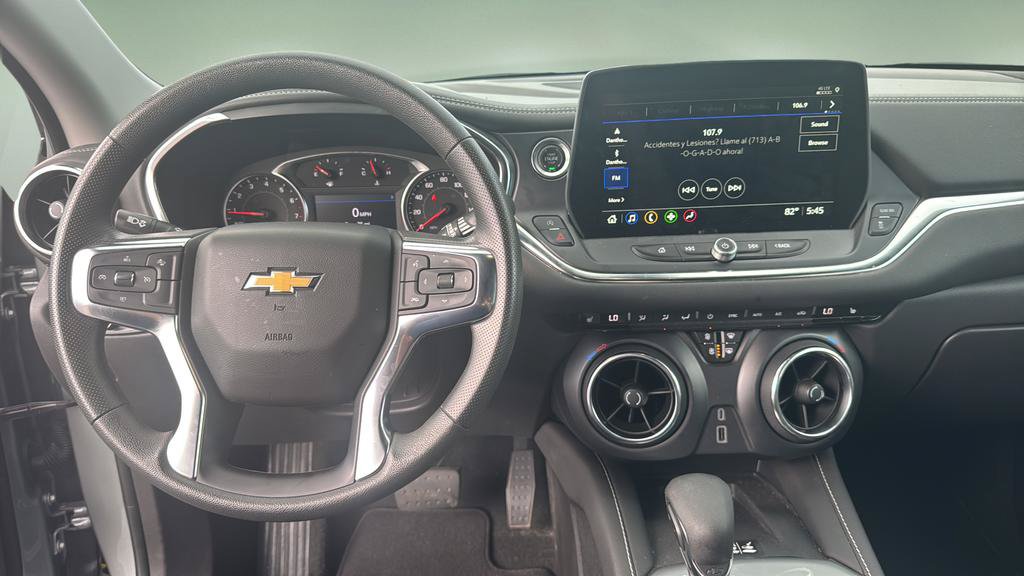 Used 2024 Chevrolet Blazer LT w/ Convenience Package AWD/4WD image 17
