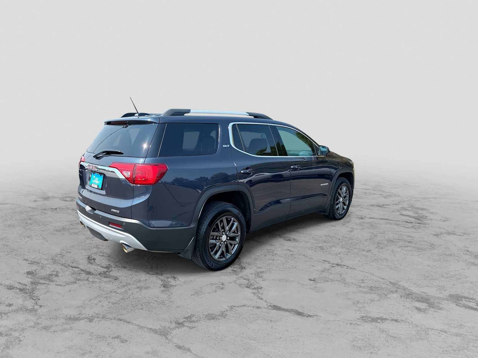 Used 2018 GMC Acadia SLT AWD/4WD image 8