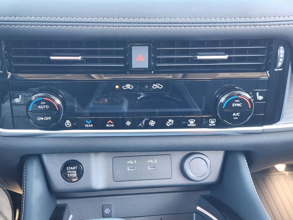 New 2026 Nissan Rogue Platinum w/ Platinum Premium Package image 14