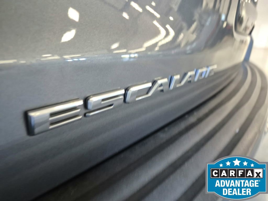 Used 2019 Cadillac Escalade ESV Premium Luxury w/ LPO, Radiant Package AWD/4WD image 38