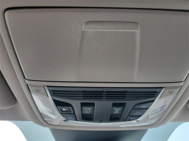 Used 2024 Acura MDX SH-AWD w/ Advance Package image 35