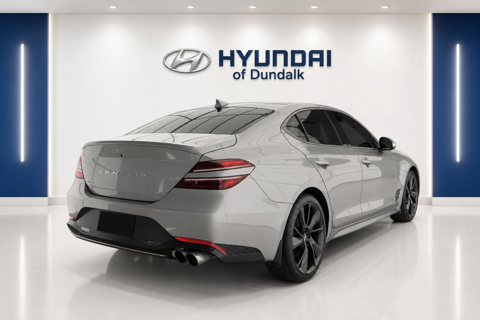 Used 2023 Genesis G70 2.0T w/ Sport Prestige Package RWD image 6